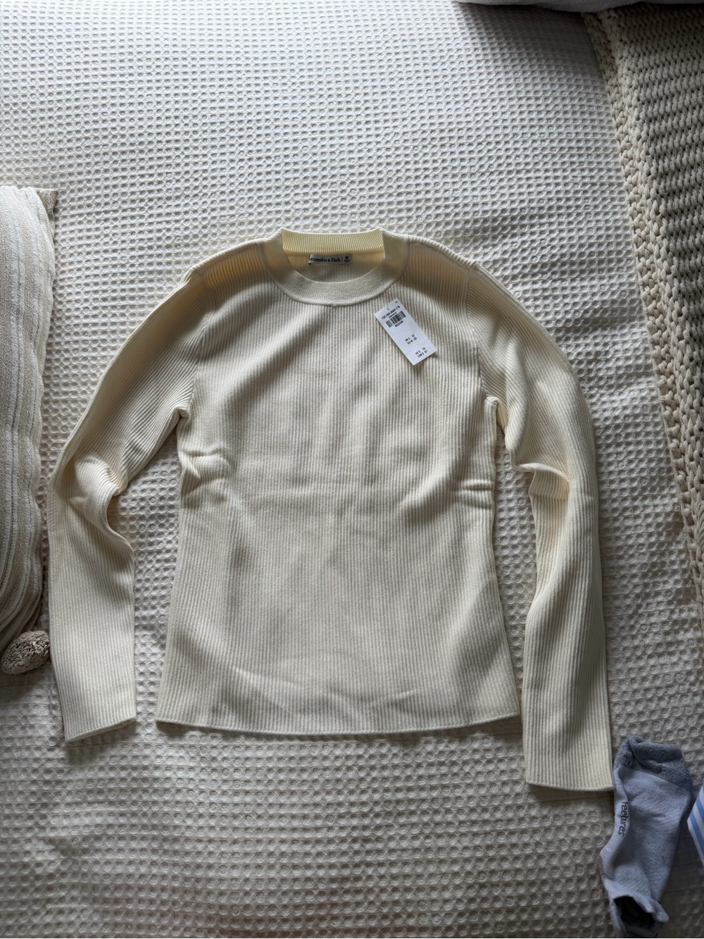 Abercrombie & Fitch Cream Ribbed Crewneck Sweater